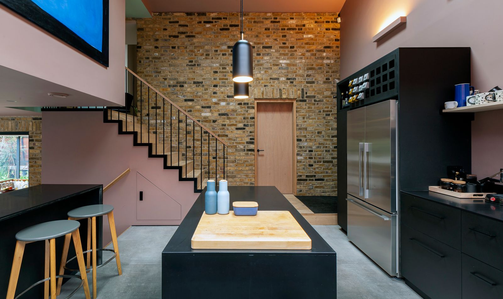 Modern live/work London Mews House